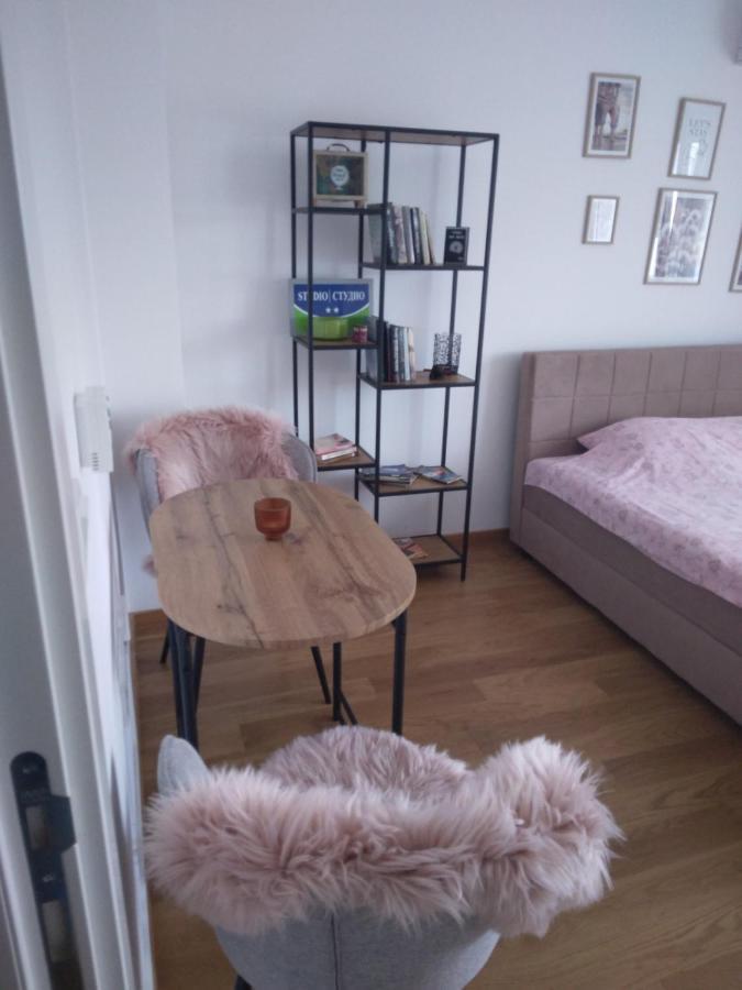 Studio Apartman Promenada Сараево Экстерьер фото